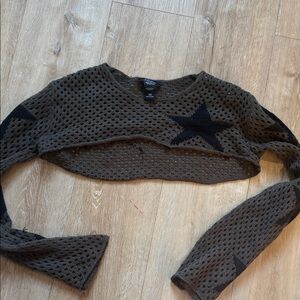 Social Collision Hot Topic sweater